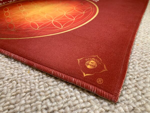 Teppich Harmonie im Ganzen® Blume des Lebens Hier und Jetzt_Detail Teppich Harmonie im Ganzen® Blume des Lebens Hier und Jetzt_Detail